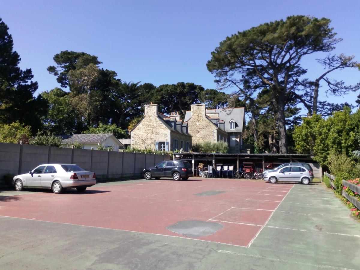 Grand Hotel De Port Blanc Penvénan Exterior foto